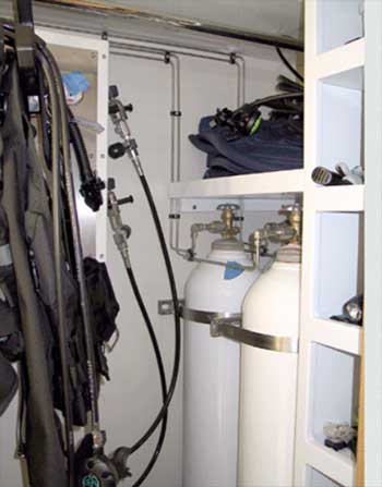 Yacht Pro Compressor Dive Locker